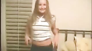 A young girl gets fucked in this steamy homemade scene