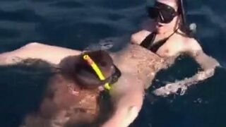 Fucking divers in underwater scenery with amazing bodies and equipment
