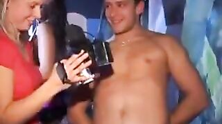 A hot home party turns into a drunk orgy with intense action