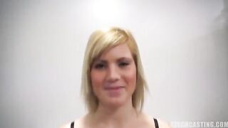 Porn casting with a young 25-year-old Czech woman who loves to suck dick