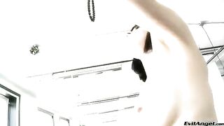 Fingerballs and deep breaths in sexy high heels