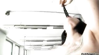 Fingerballs and deep breaths in sexy high heels