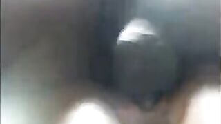 Black girl’s pussy juice spray all over when she cum