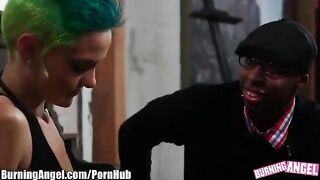 Emo blonde with a hot ass fucked in anal sex