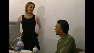 An old man fucked his younger sister in the vagina