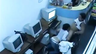 A guy almost fucks with a girl in the internet cafe webcam
