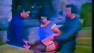 Retro threesome sex with guys from the 80s in HD quality