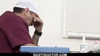 The doctor put a girl on a stretcher and stretched her pussy with an extender