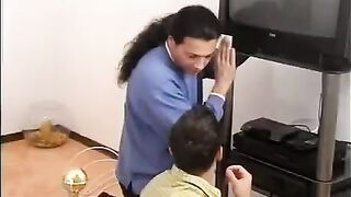 The couple was paid back in kind after the TV repairman came over