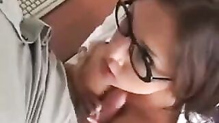 Sex with the boss is the best in the world