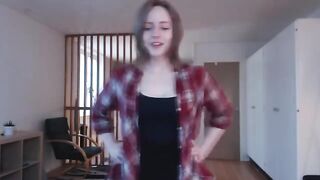 A cute girl plays with a big dildo, imitating sex with her boyfriend in a steamy solo scene