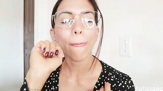 The sexy psychiatrist helps her patient with his problems through role play
