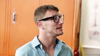 The student tried to seduce her math teacher with big tits