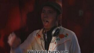 Bunch of wet pussies gets fucked in the night club