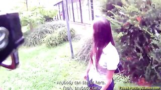 A stranger makes a blowjob to the guy in the bushes