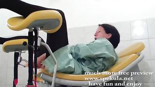 A girl was fucked by a gynecologist with his cock in his office