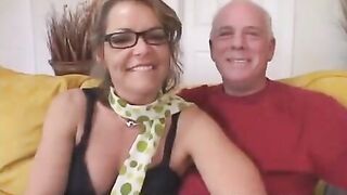 The old man gave his wife to a student to caress