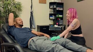 Tattooed beauty enjoys interracial sex