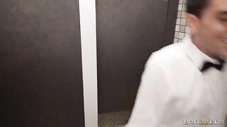 A big round ass is served to a waiter in a toilet at a party