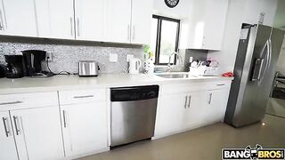 A hot maid is doing cleaning without any clothes on
