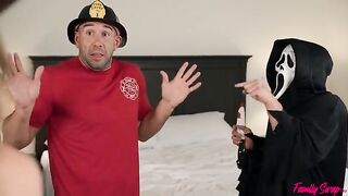 Unexpected visitors have fun with two young girls