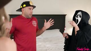 Unexpected visitors have fun with two young girls