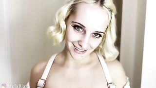 The girl's ass is very desirable and appetizing, it deserves to be fucked