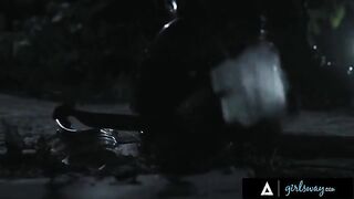 Thirsty Huntress Bangs Big Boobs in the Wastelands