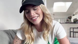 Should she choose coffee or have sex with the barista?