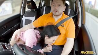 The girl seduced a man while her husband was in the car