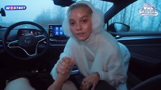 A young and slutty college girl gets fucked by a stranger in the car
