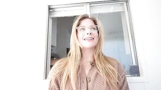 Sekis Jess Cromwell gets her glasses covered with messy cumshot