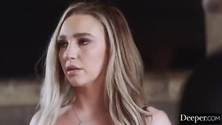 One girl sucks the other’s pussy while she cums on her
