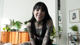 A hot girl advertises her vibrator, showing its power and effectiveness in a steamy scene