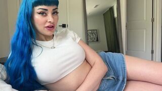 A girl with big boobs is always tempting
