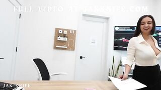 The girl was very glad to meet her new workmate in the office
