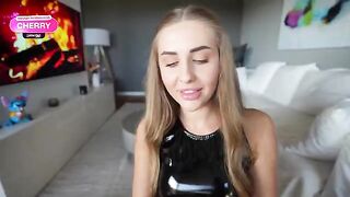 Girl totally gets soaked in a messy and hot way. Absolutely stunning!