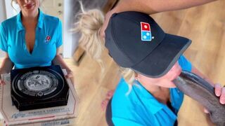 A pizza delivery girl gets a big black sausage and her face covered in cum