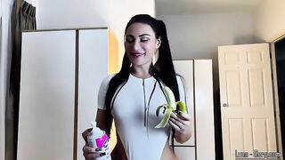 My body is a weapon of mass arousal. Part 1