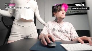 A girl rubs her pussy on the table and reaches orgasm