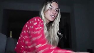 Amateur stepbrother jerks off with his hand and catches cum in his mouth