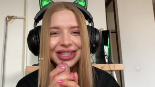 I sucked my friend's dick until he came in the mouth